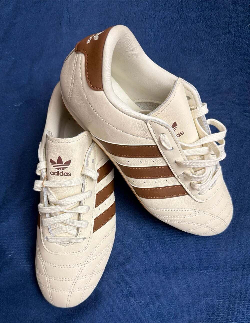 Adidas Women's Taekwondo Sneakers Off White Preloved Brown JQ0565 Leather